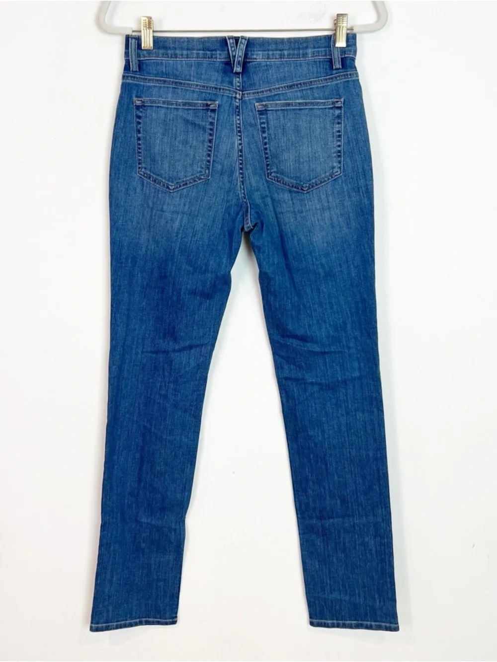 DULUTH TRADING STRAIGHT LEG MID RISE JEANS WOMENS SZ 4 x 33